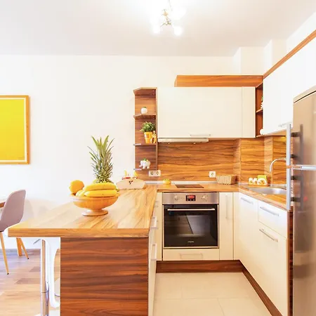 Διαμέρισμα Domus Amber With Parking *